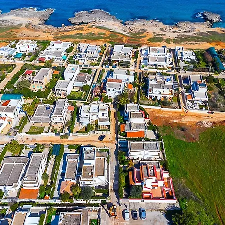 Holiday home Gina A 2 Minuti Da Solo Sabbia Torre Santa Sabina