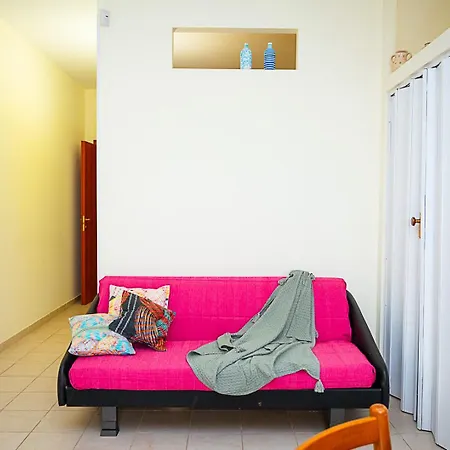 Holiday home Gina A 2 Minuti Da Solo Sabbia Torre Santa Sabina